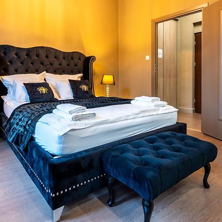 Apartamenty Przy Dworcu Przemyśl Exteriör bild